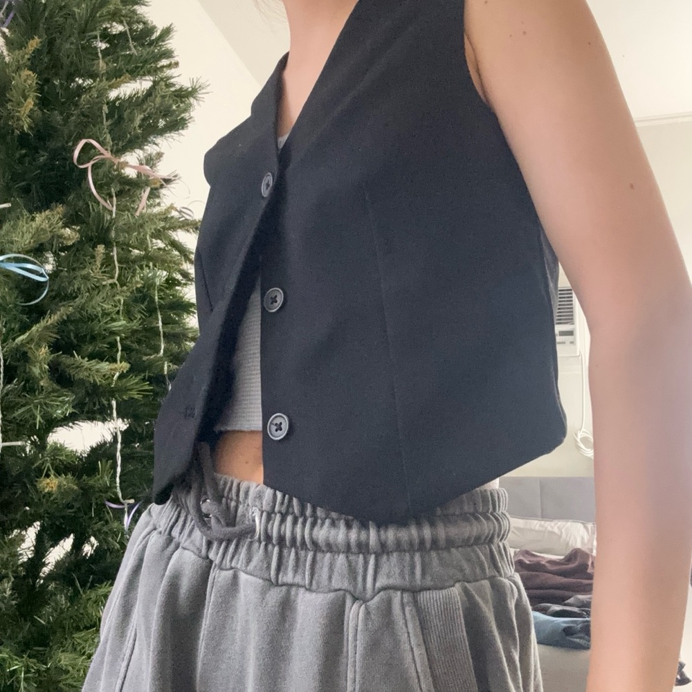 H&M Classic Black Vest